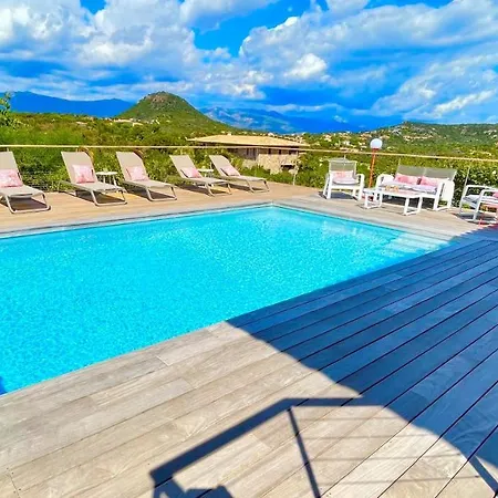 Santa Giulia, Vue Panoramique Sur La Mer, 900 M De La