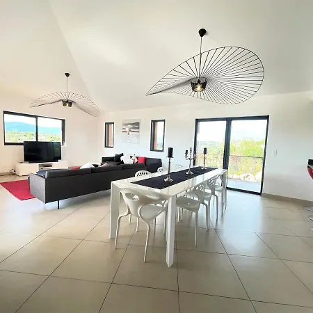 Santa Giulia, Vue Panoramique Sur La Mer, 900 M De La