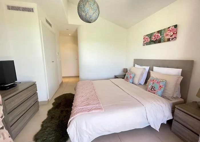 Villa Santa Giulia, Vue Panoramique Sur La Mer, 900 M De La Porto-Vecchio (Corsica)