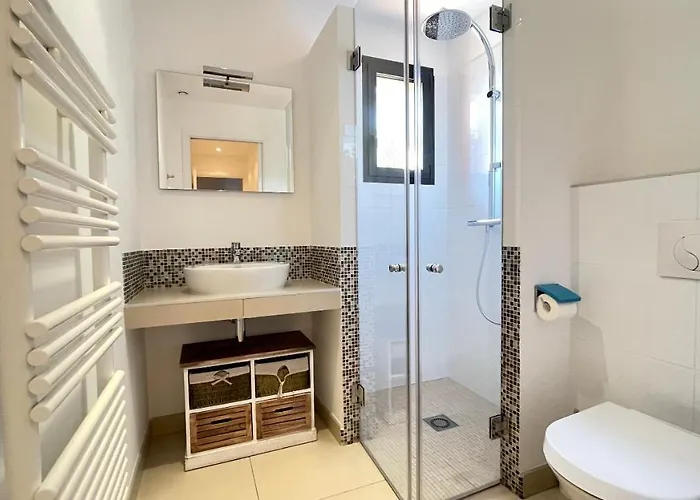 Santa Giulia, Vue Panoramique Sur La Mer, 900 M De La